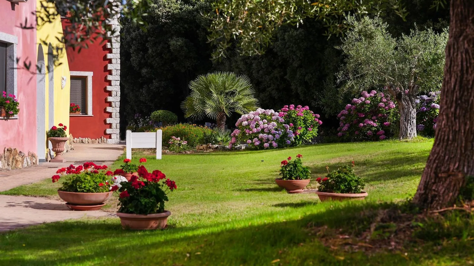 Eco Hotel Orlando Sardegna Villagrande Strisaili Italië
