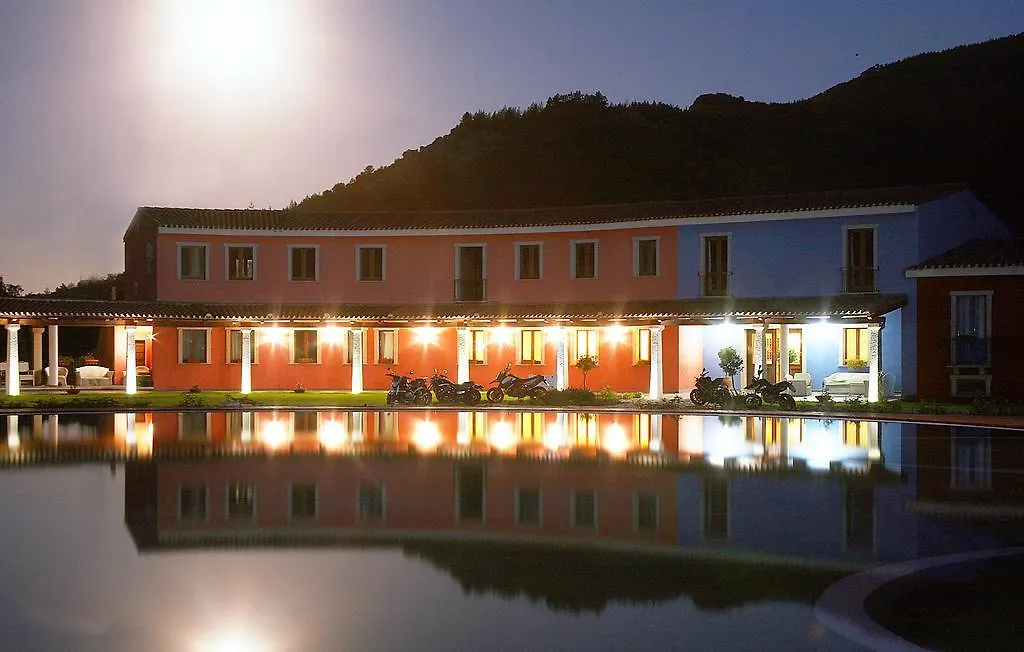 Eco Hotel Orlando Sardegna Villagrande Strisaili