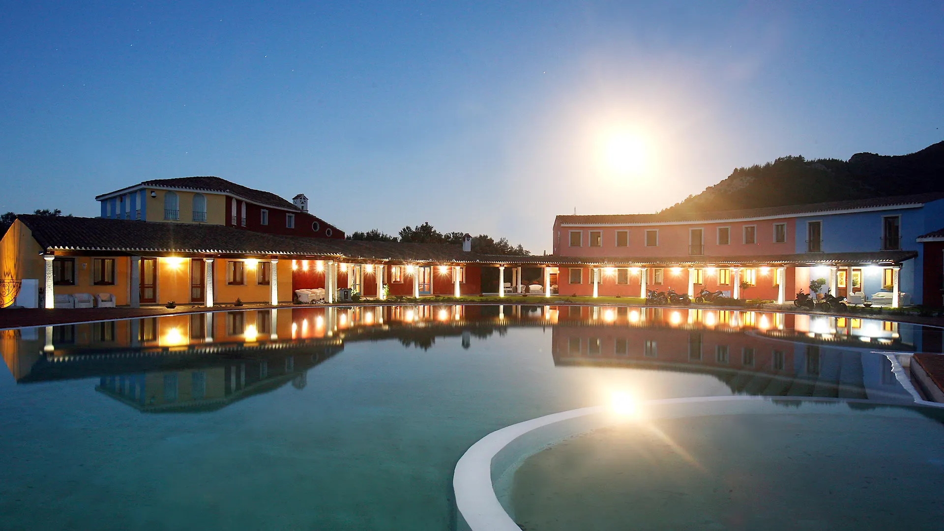 Eco Hotel Orlando Sardegna Villagrande Strisaili 4*,  Italie